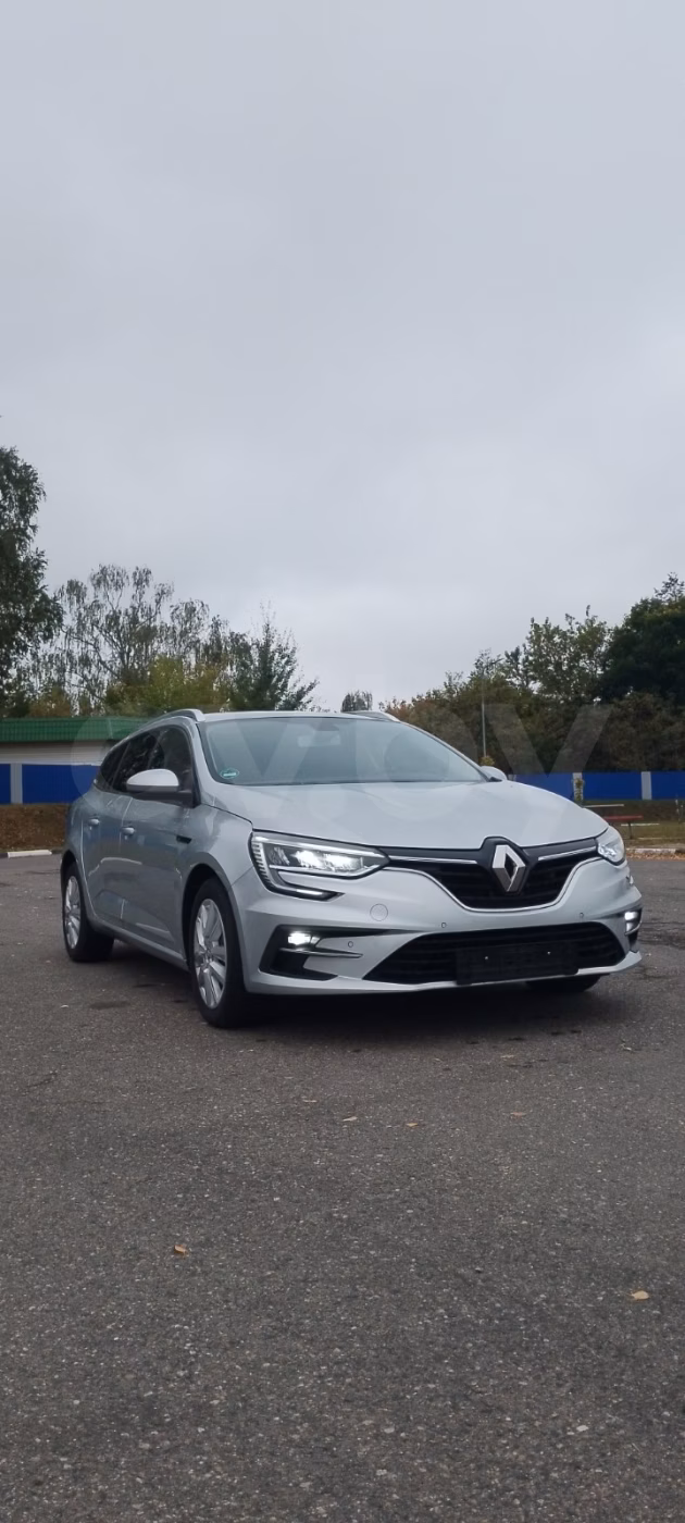 Renault Megane фото 2