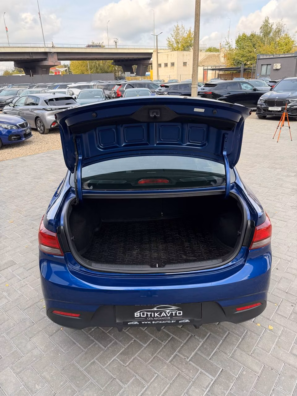 Kia Rio фото 15