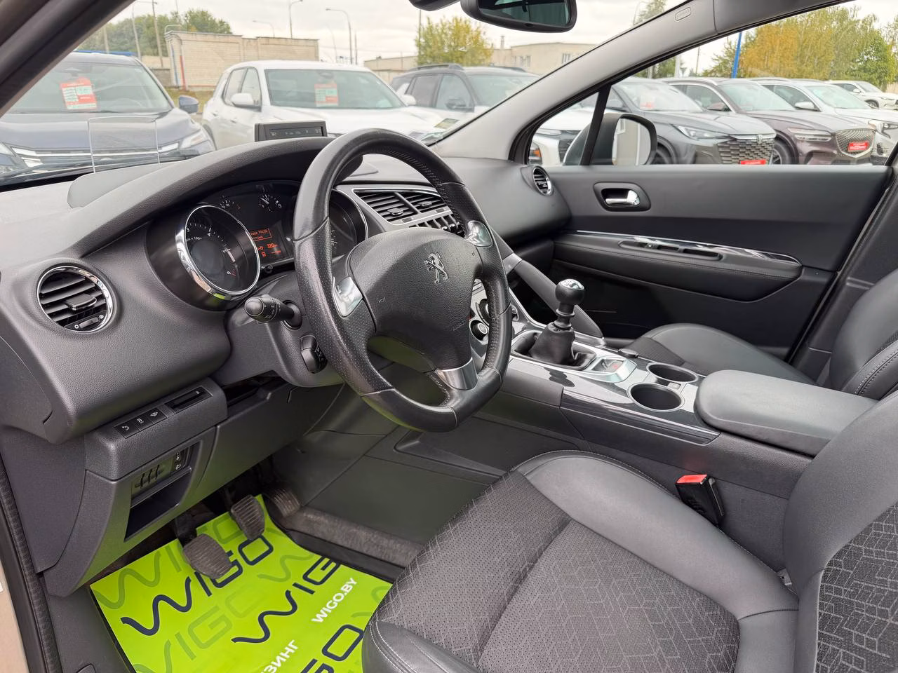 Peugeot 3008 фото 9