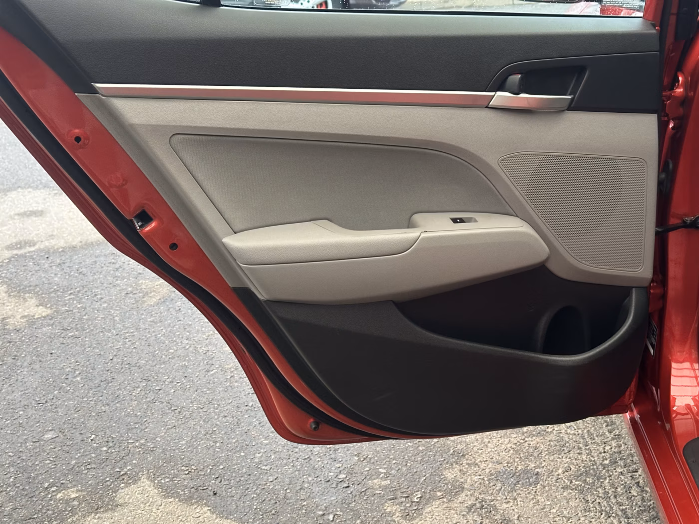 Hyundai Elantra фото 11