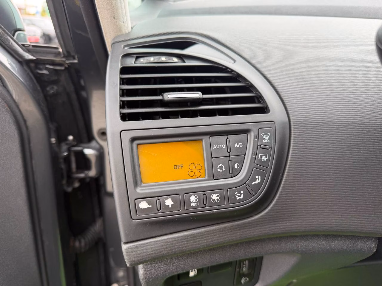 Citroen C4 Grand Picasso фото 14