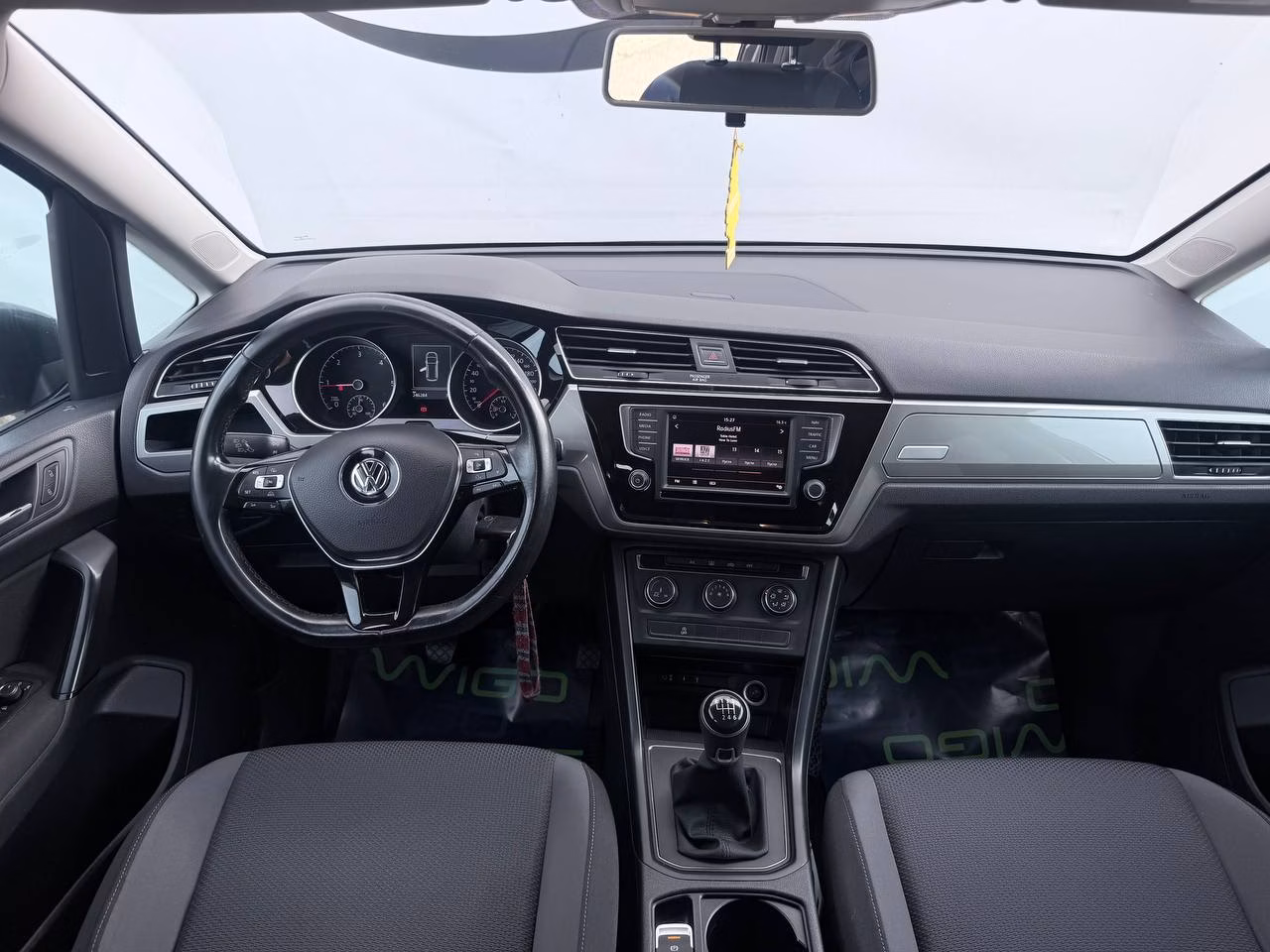 Volkswagen Touran фото 10