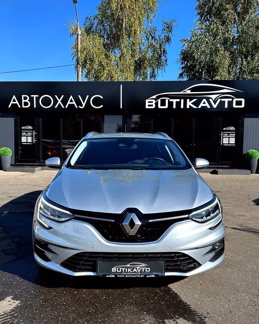 Renault Megane фото 2