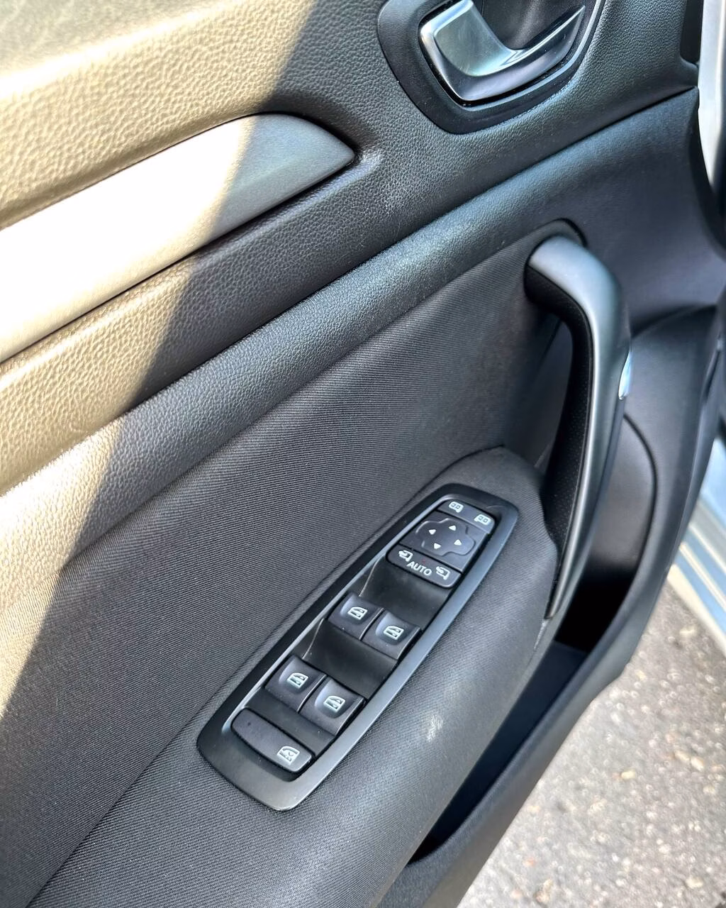 Renault Megane фото 17
