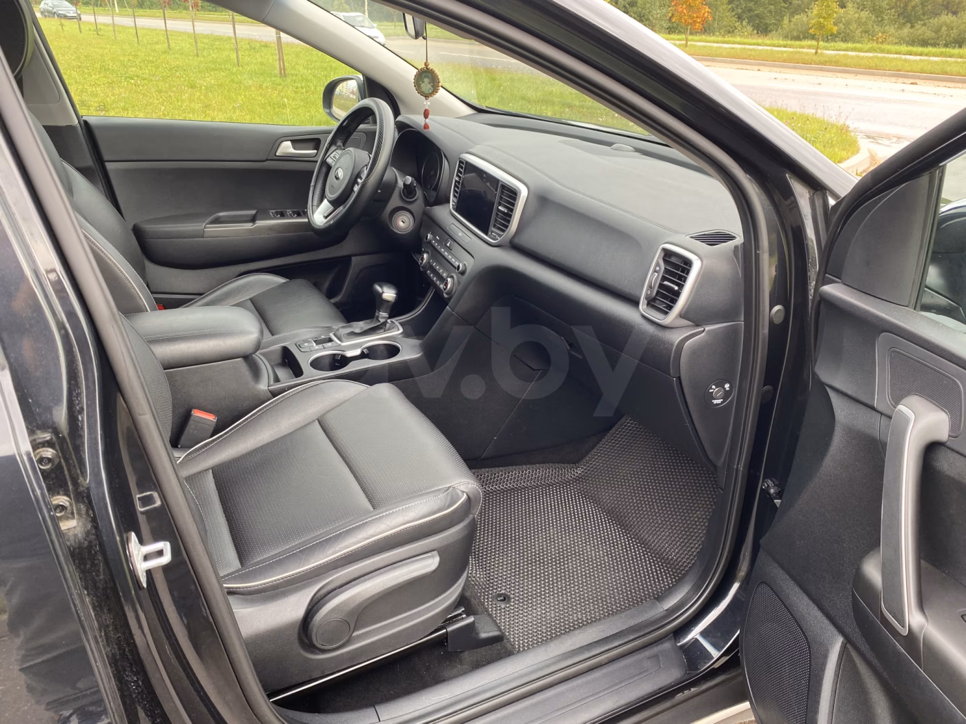 Kia Sportage фото 10