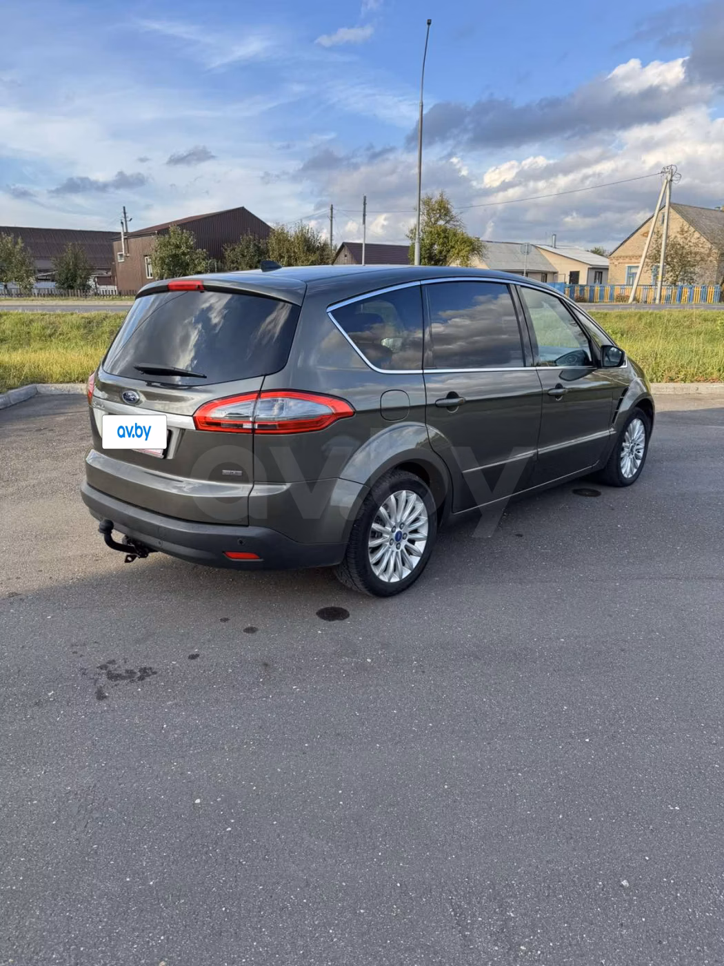 Ford S-MAX фото 3