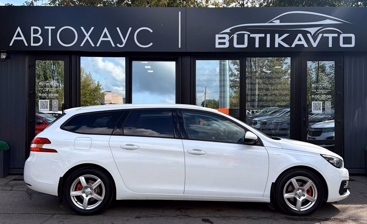 Peugeot 308 фото 8