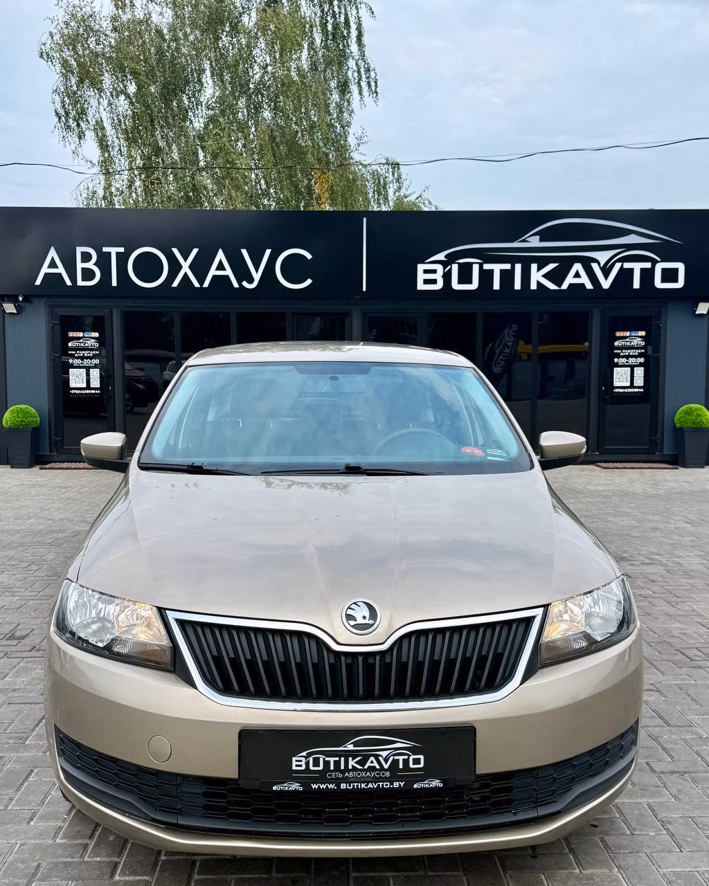 Skoda Rapid фото 2