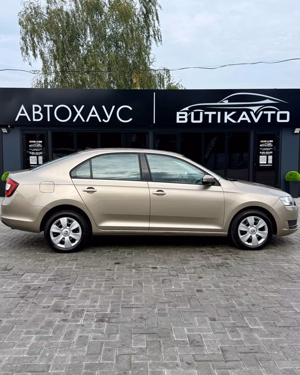 Skoda Rapid фото 8