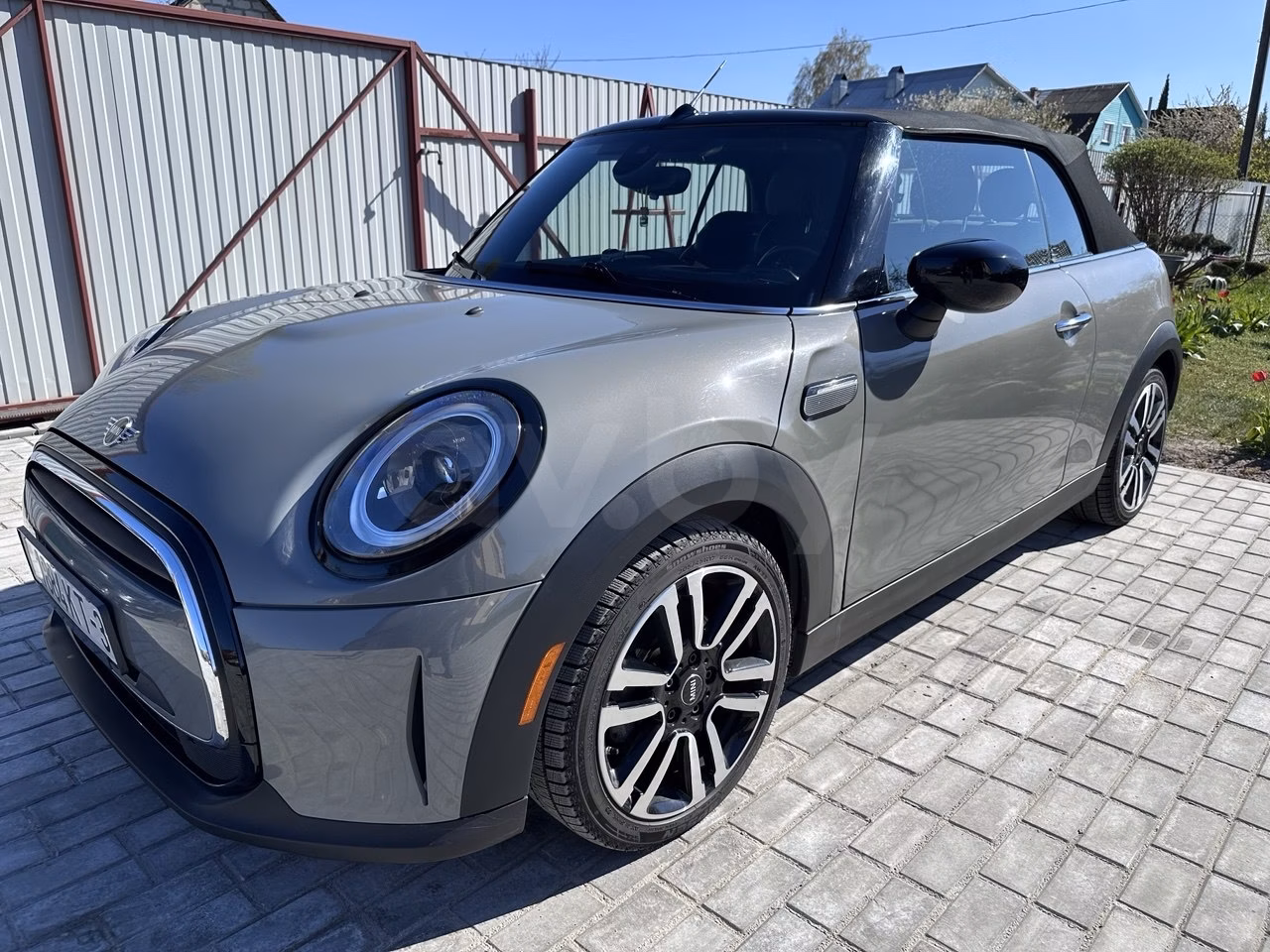 MINI Cabrio фото 2