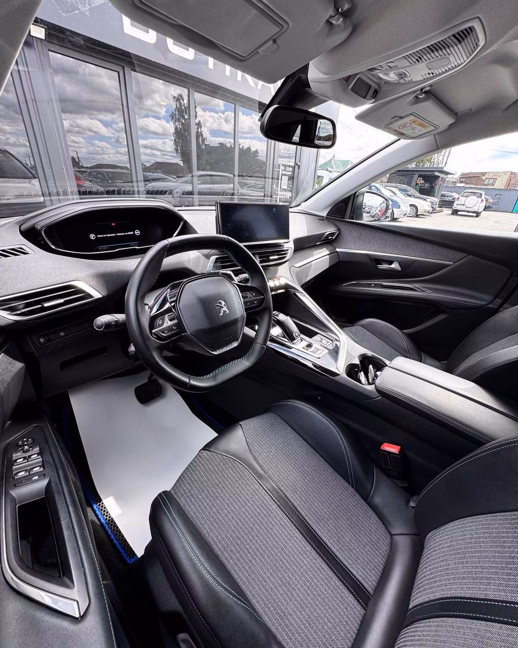 Peugeot 3008 фото 10
