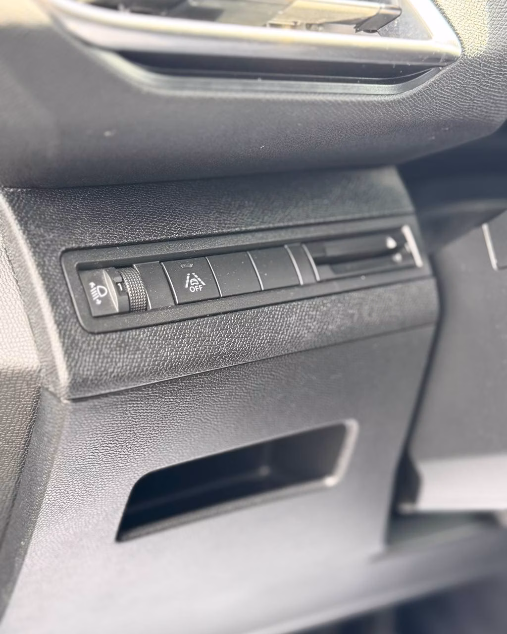 Peugeot 3008 фото 19