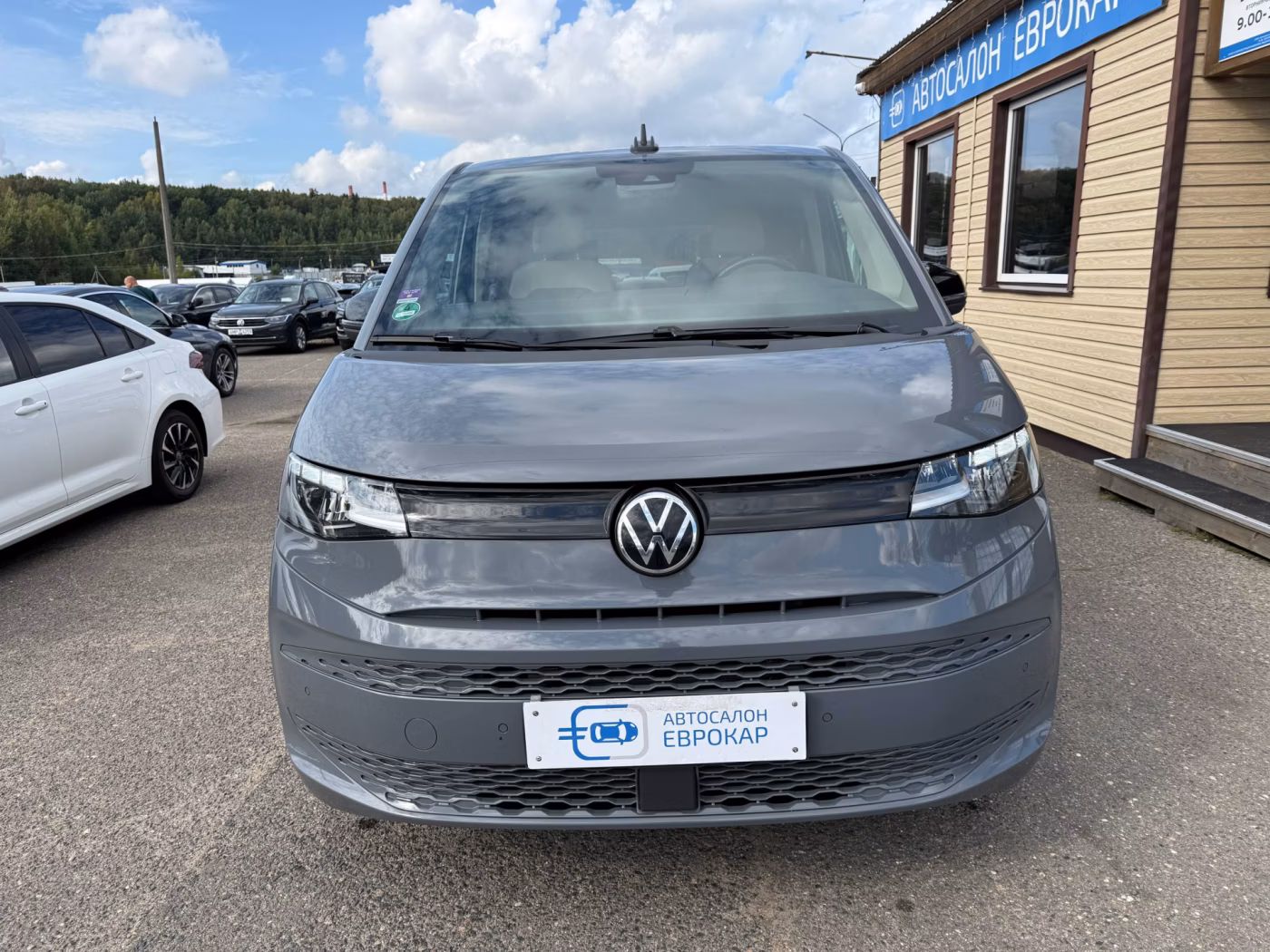 Volkswagen Multivan фото 3