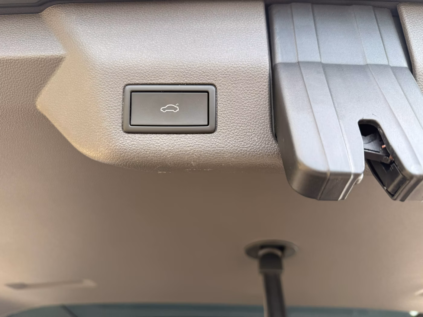 Volkswagen Multivan фото 15