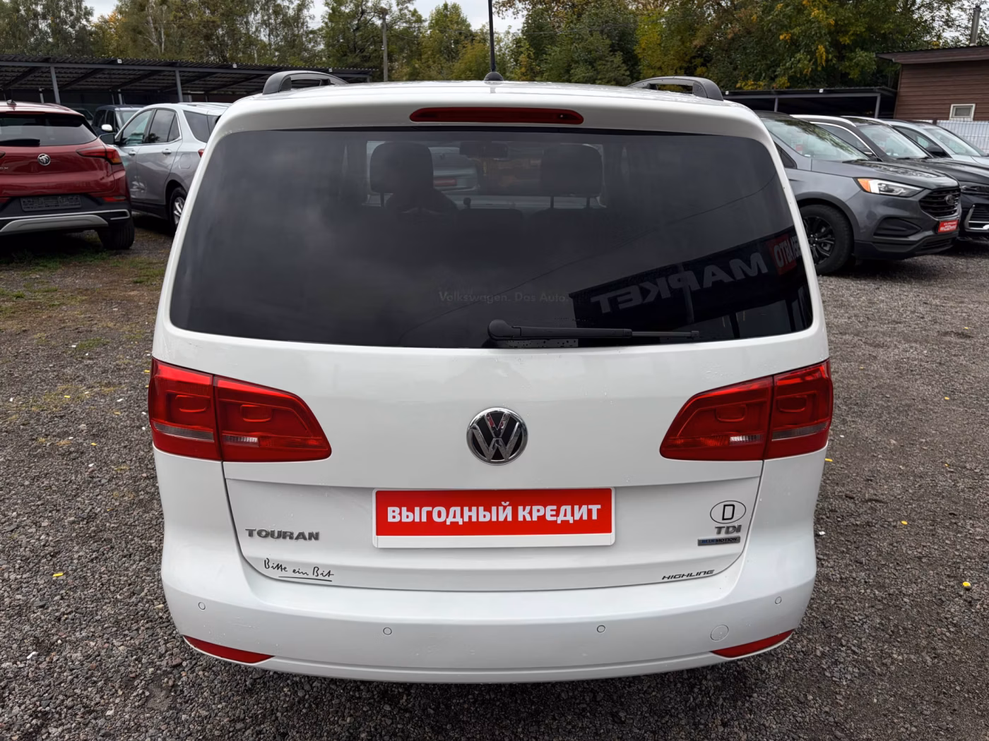 Volkswagen Touran фото 6