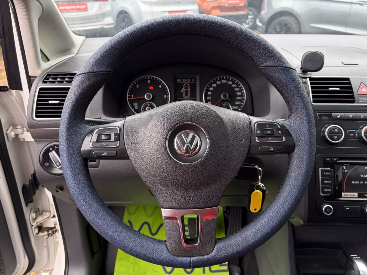 Volkswagen Touran фото 10