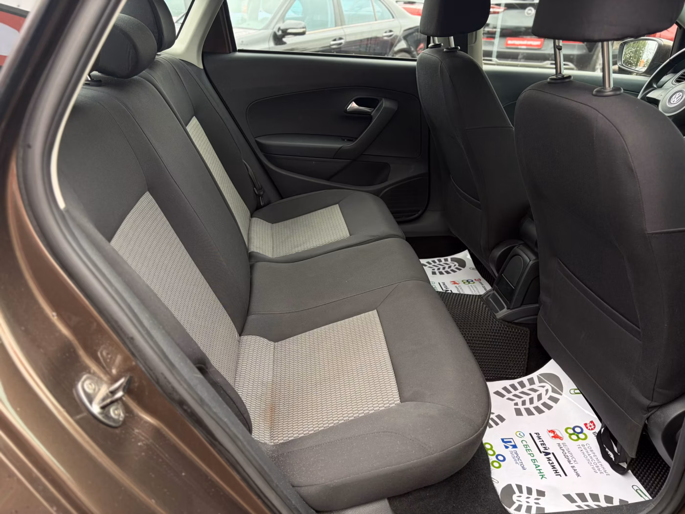 Volkswagen Polo Sedan фото 18
