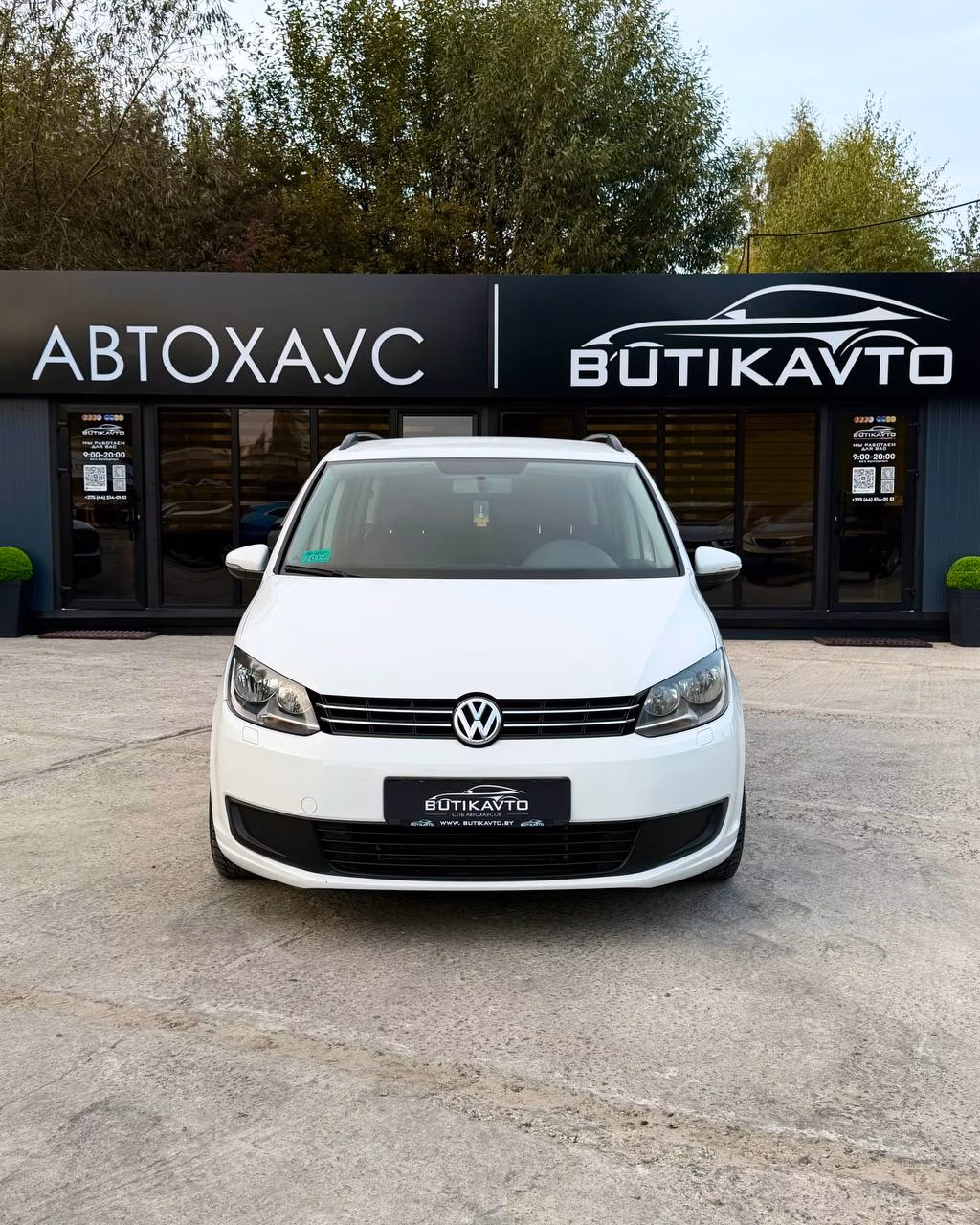 Volkswagen Touran фото 2
