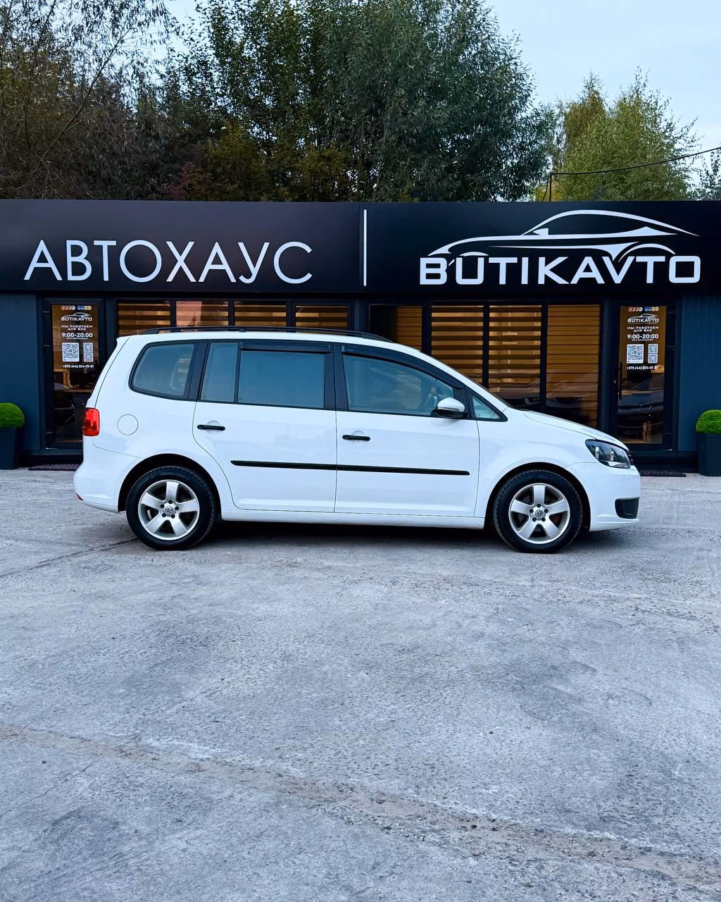 Volkswagen Touran фото 8