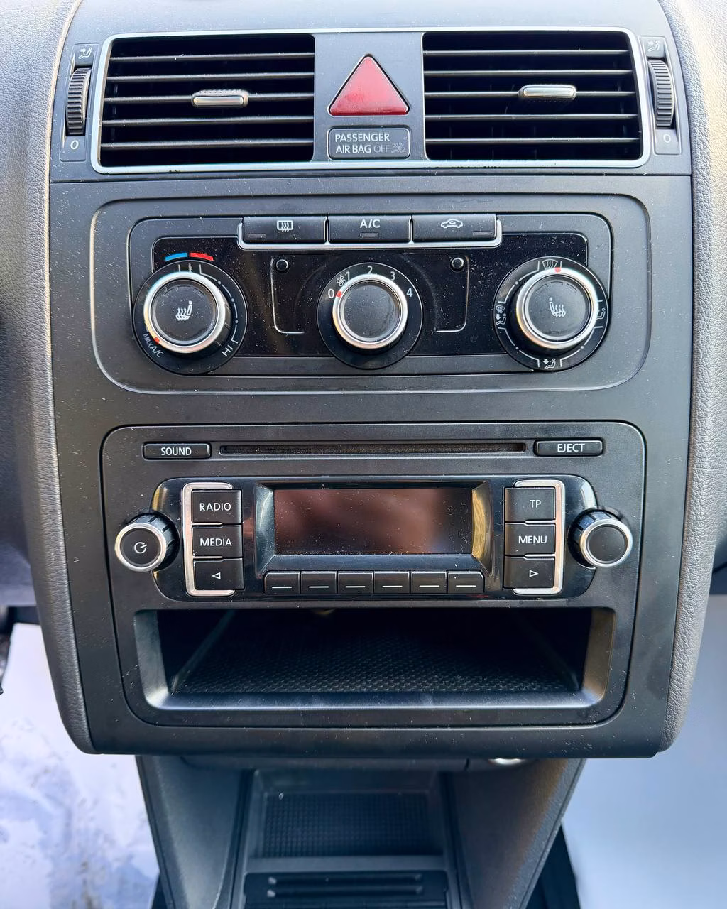 Volkswagen Touran фото 15