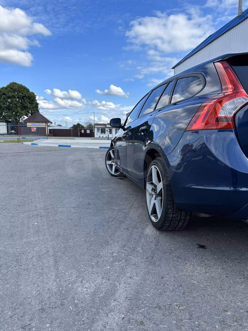 Volvo V60 фото 3