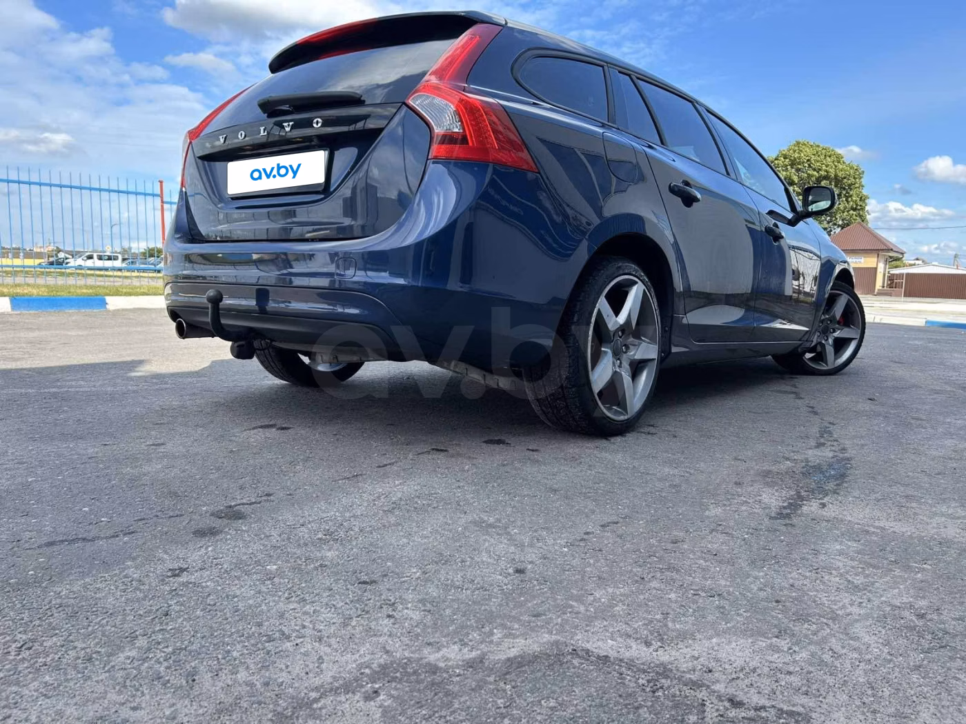 Volvo V60 фото 4