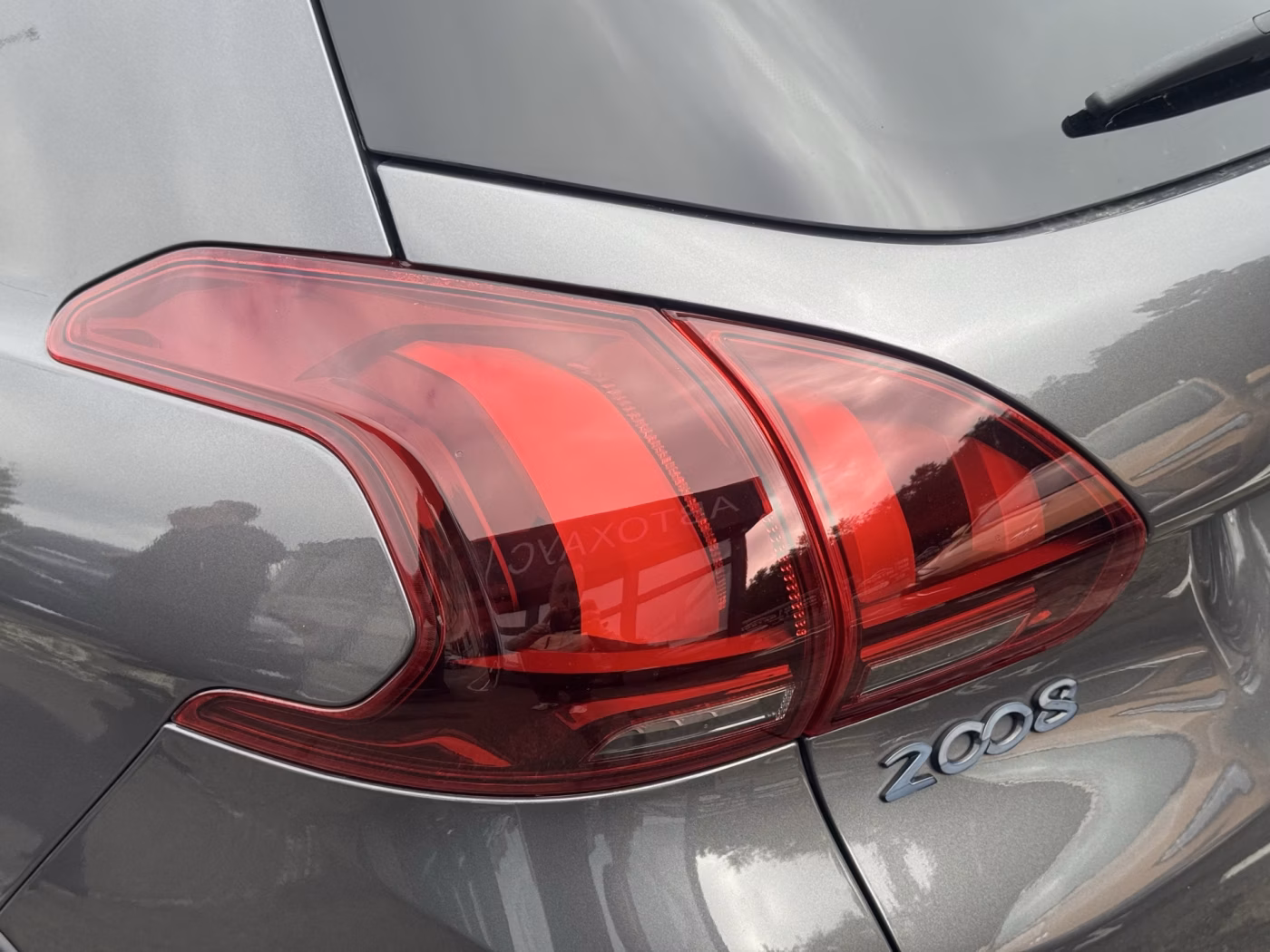 Peugeot 2008 фото 13