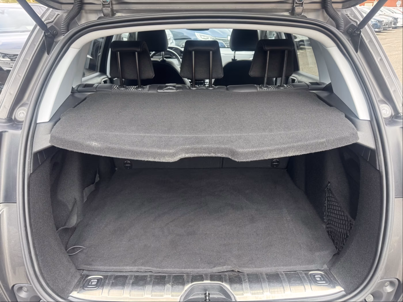 Peugeot 2008 фото 14