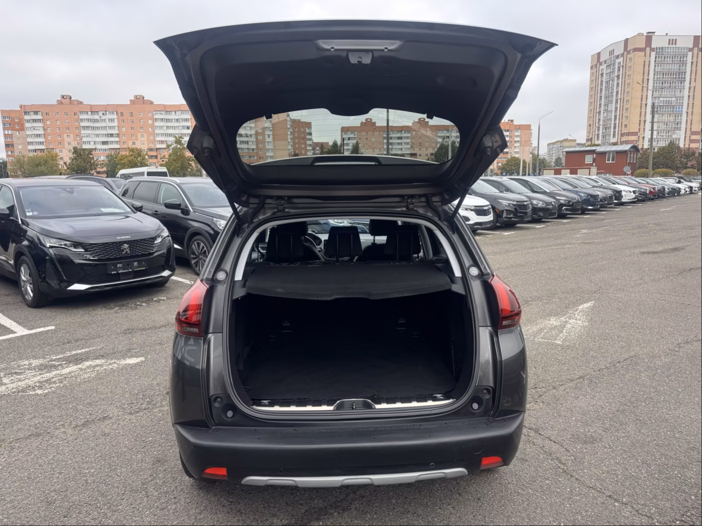 Peugeot 2008 фото 15