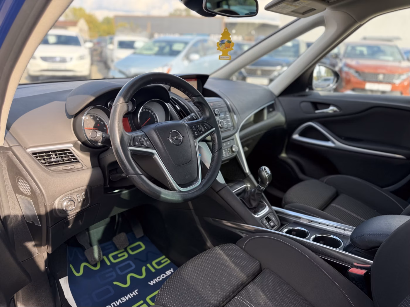Opel Zafira фото 13