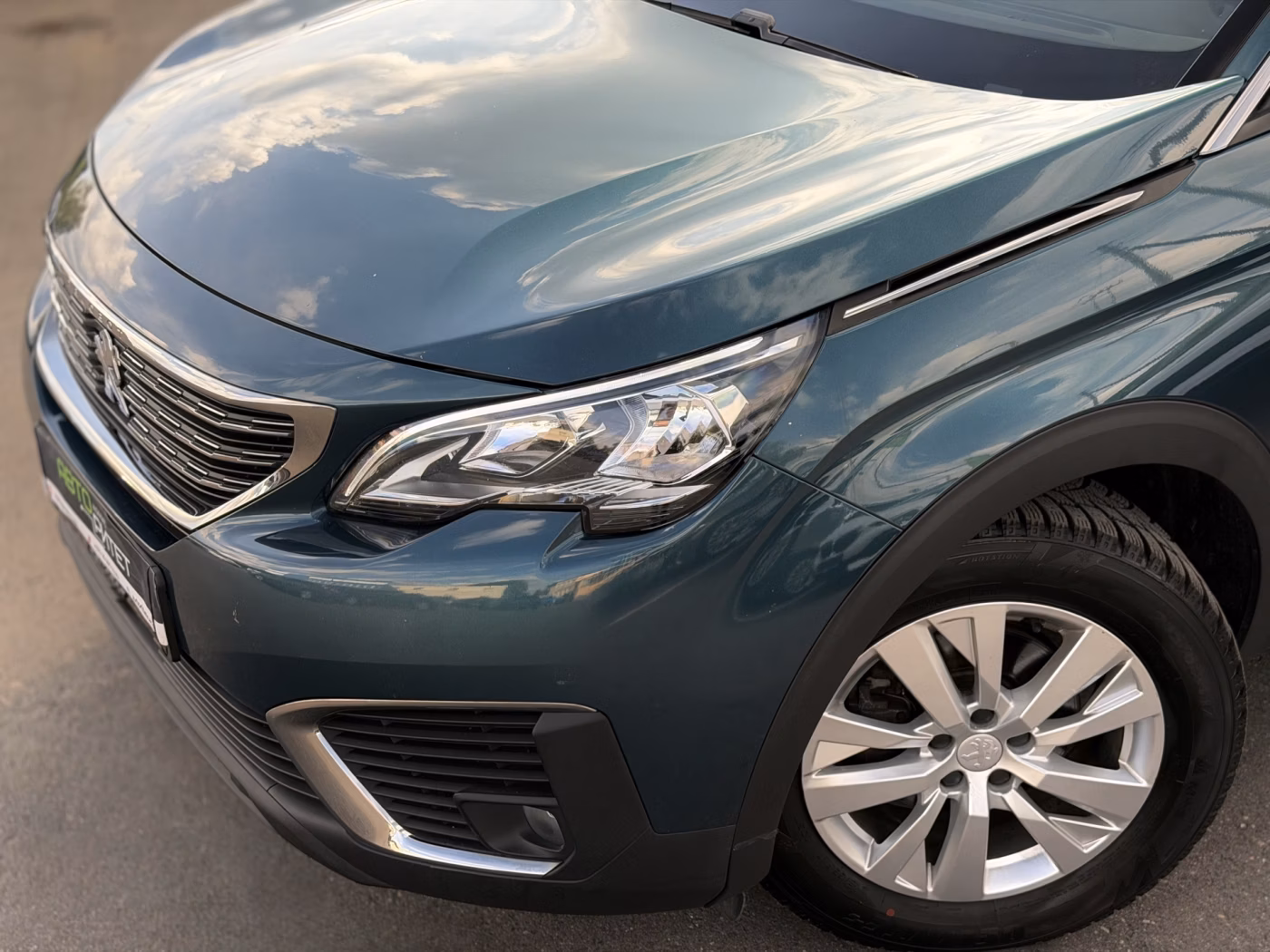 Peugeot 5008 фото 3