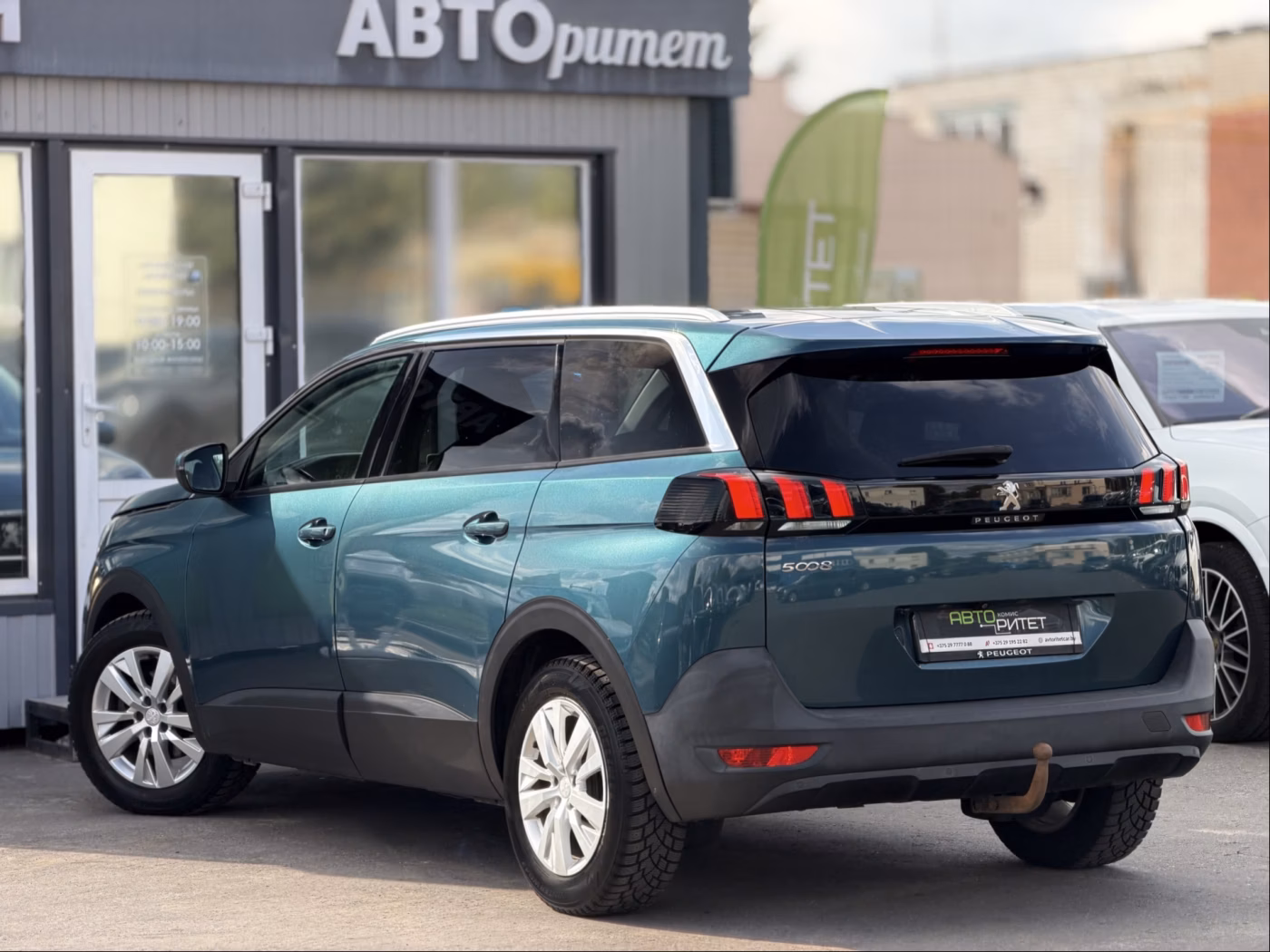 Peugeot 5008 фото 9