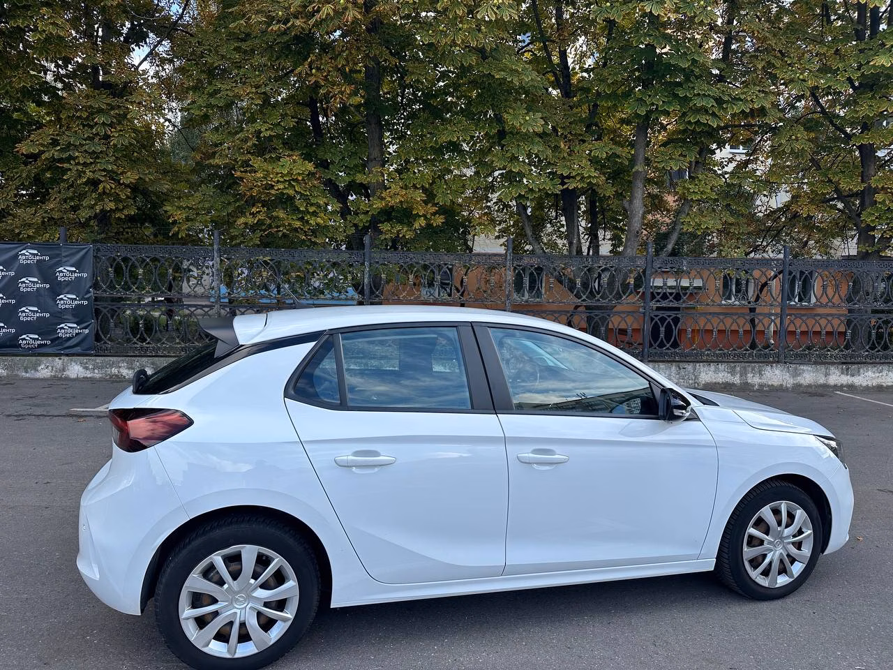Opel Corsa фото 4