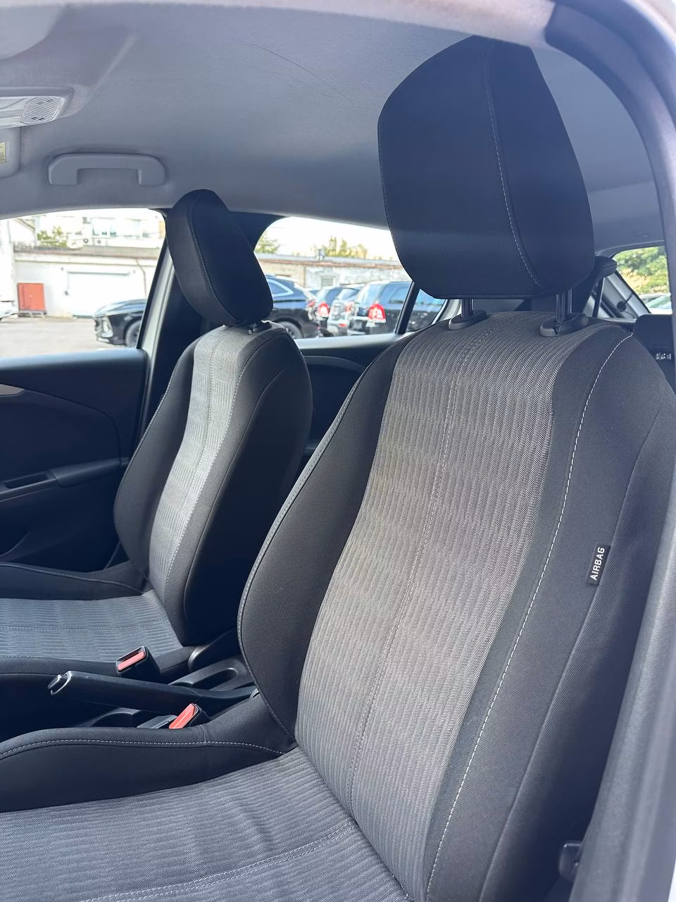 Opel Corsa фото 8