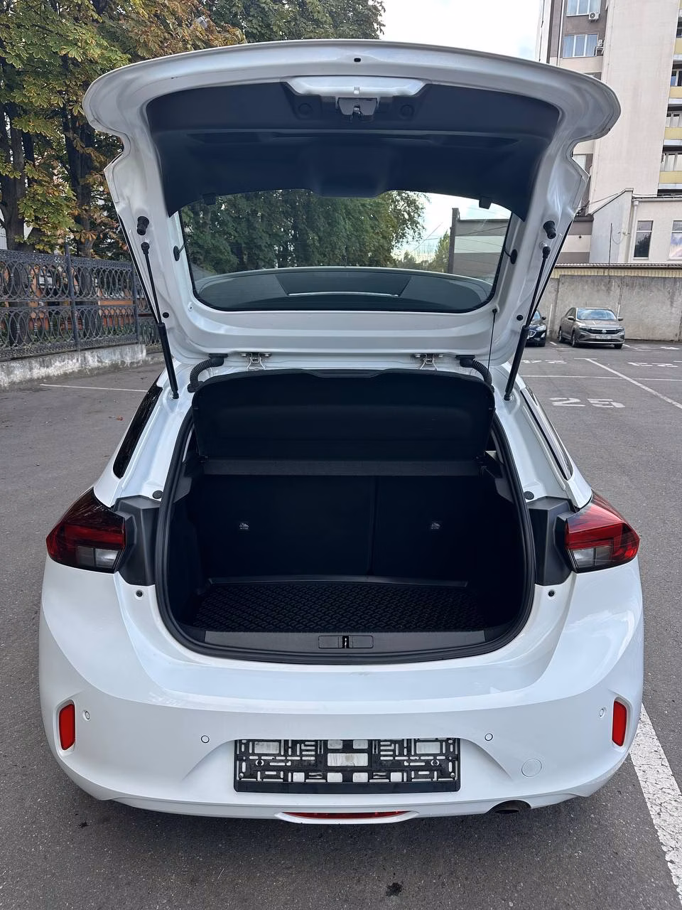 Opel Corsa фото 10
