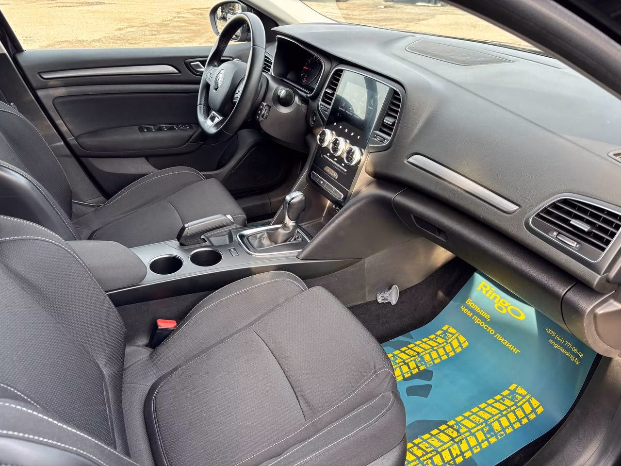 Renault Megane фото 19