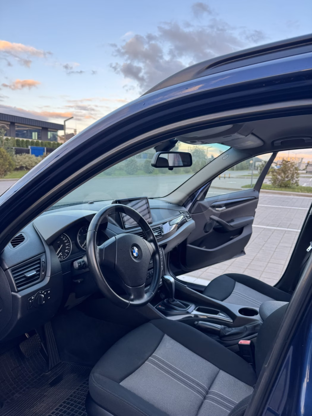 BMW X1 фото 16