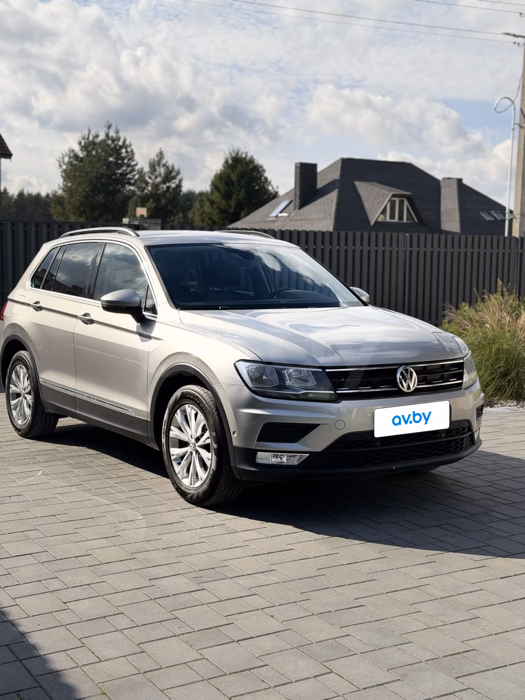 Volkswagen Tiguan фото 9