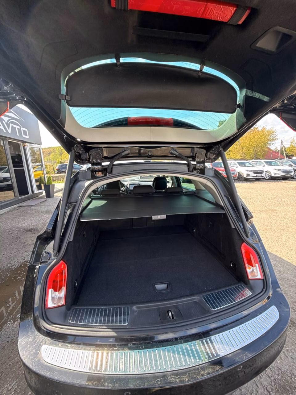 Opel Insignia фото 13