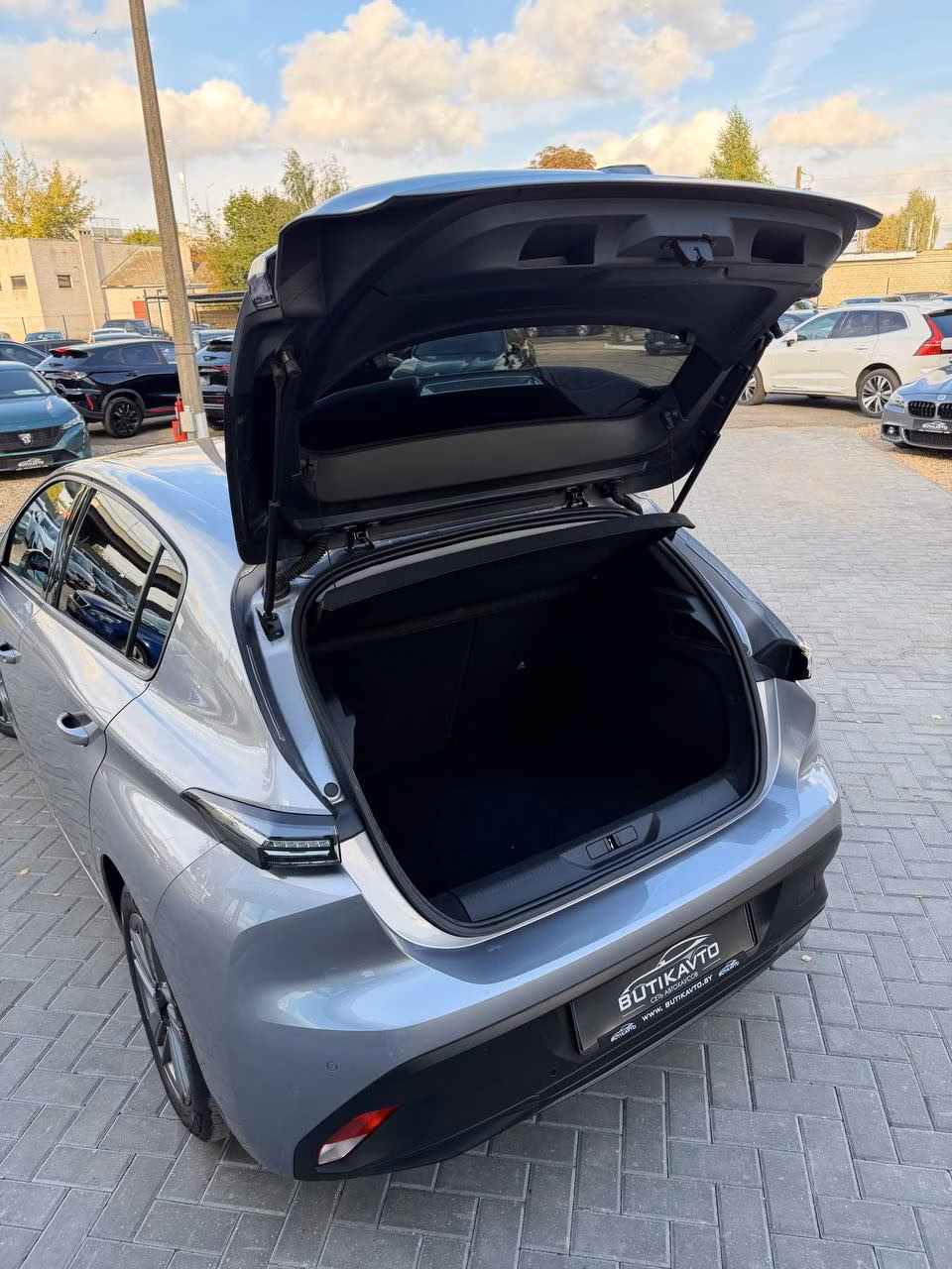 Peugeot 308 фото 16