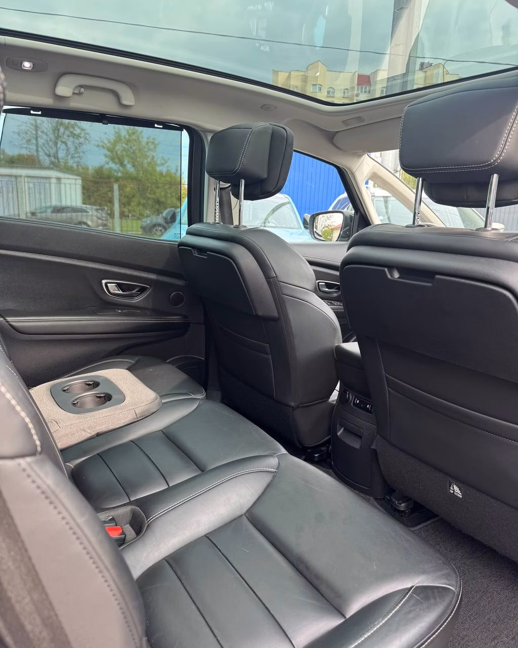 Renault Grand Scenic фото 12