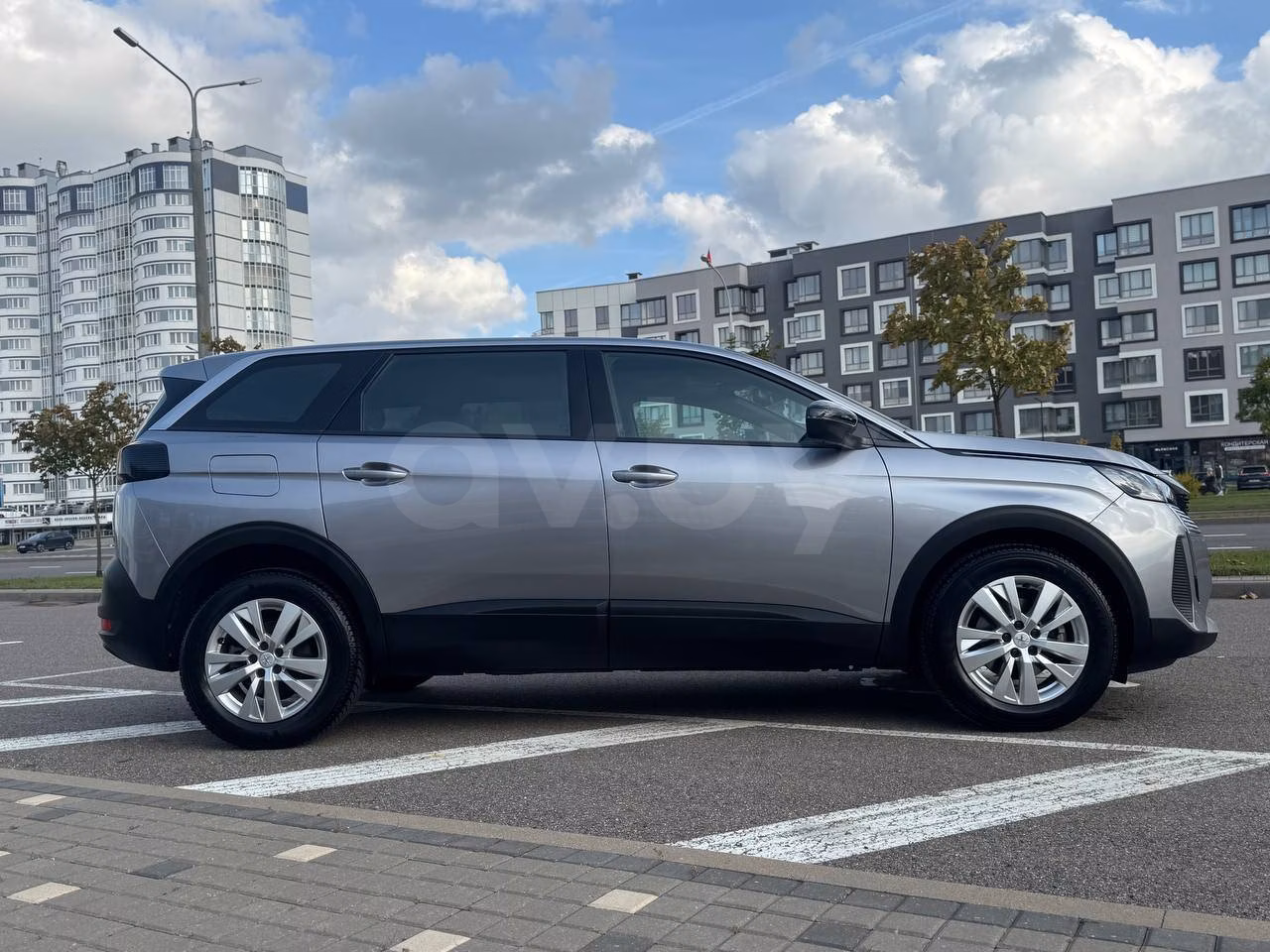 Peugeot 5008 фото 8