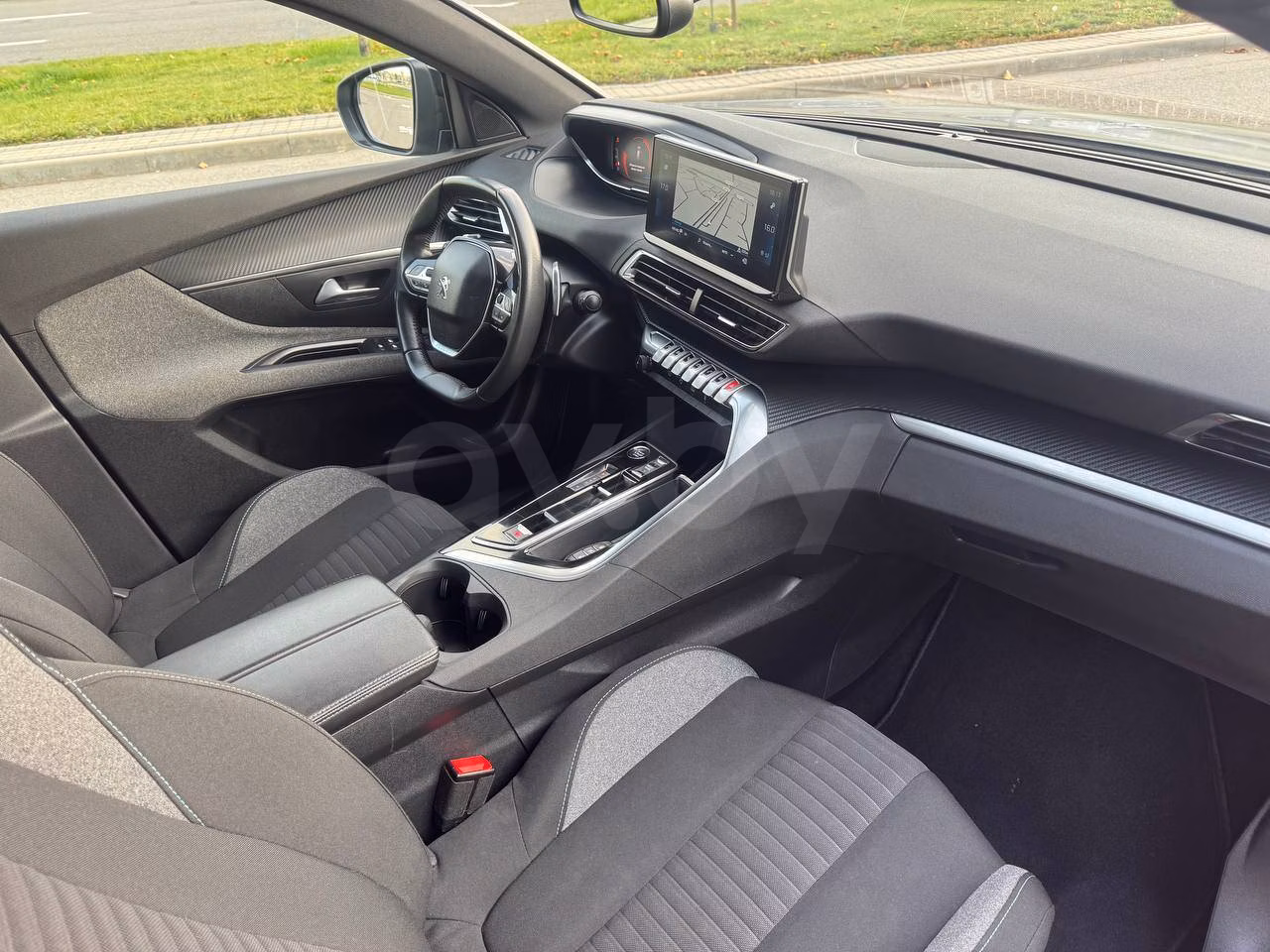 Peugeot 5008 фото 11