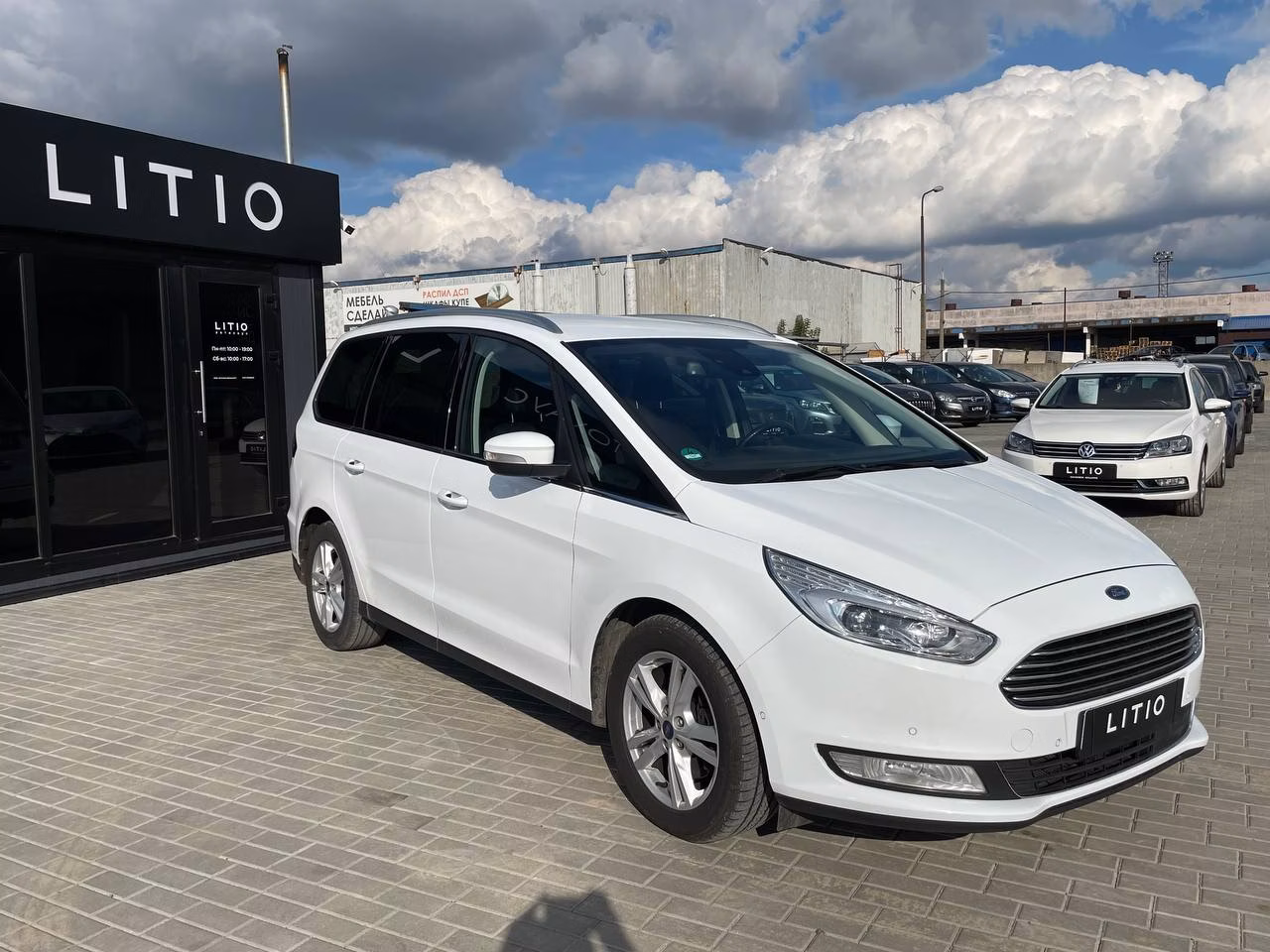 Ford Galaxy фото 11