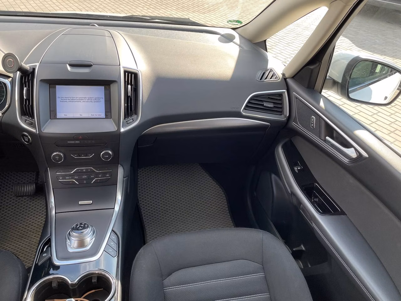 Ford Galaxy фото 14