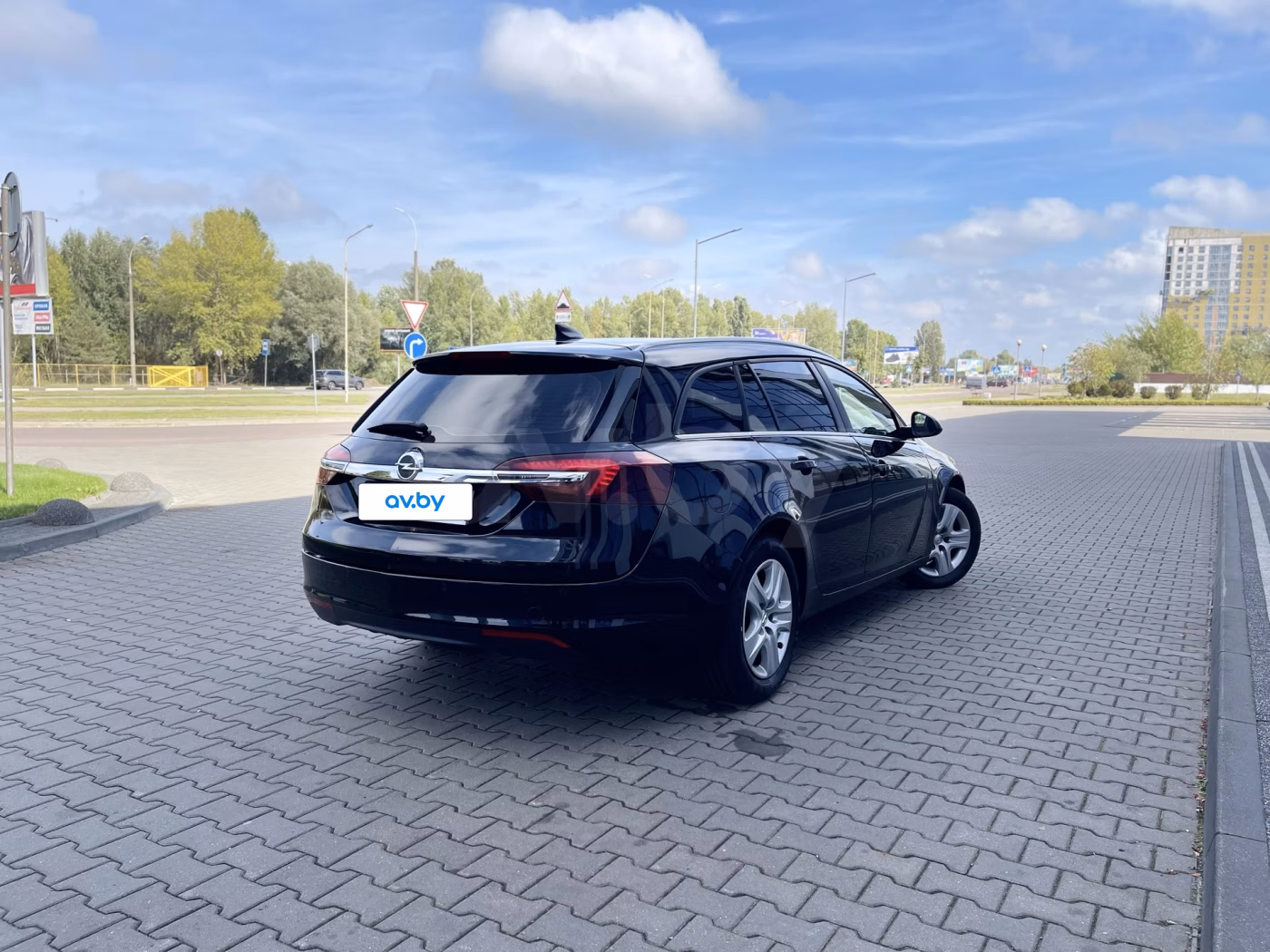 Opel Insignia фото 7