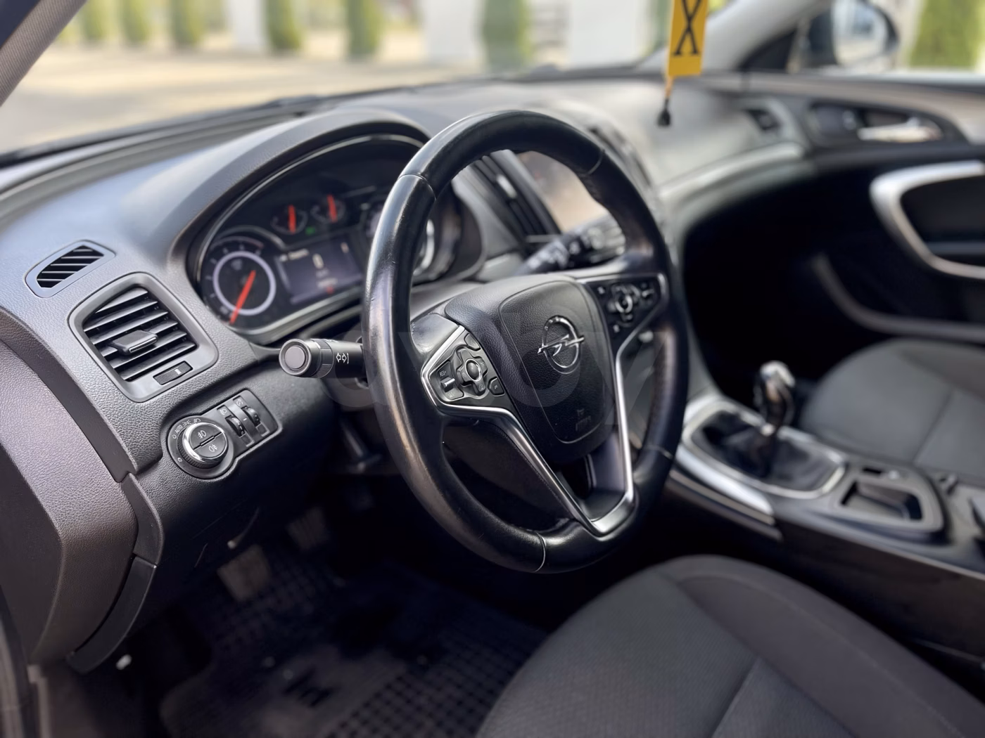 Opel Insignia фото 11