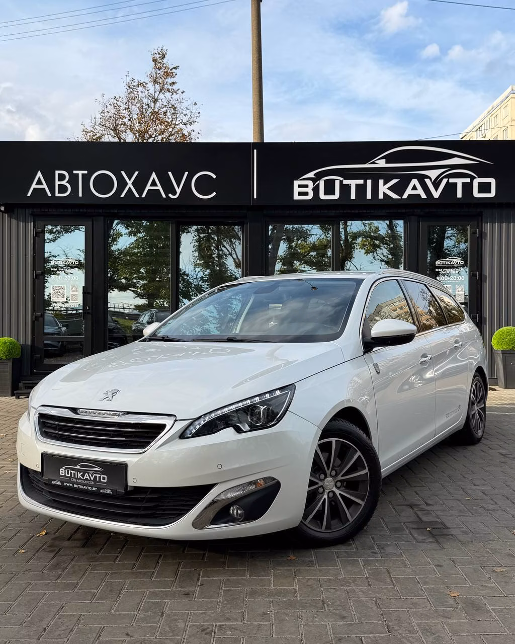 Peugeot 308 фото 3