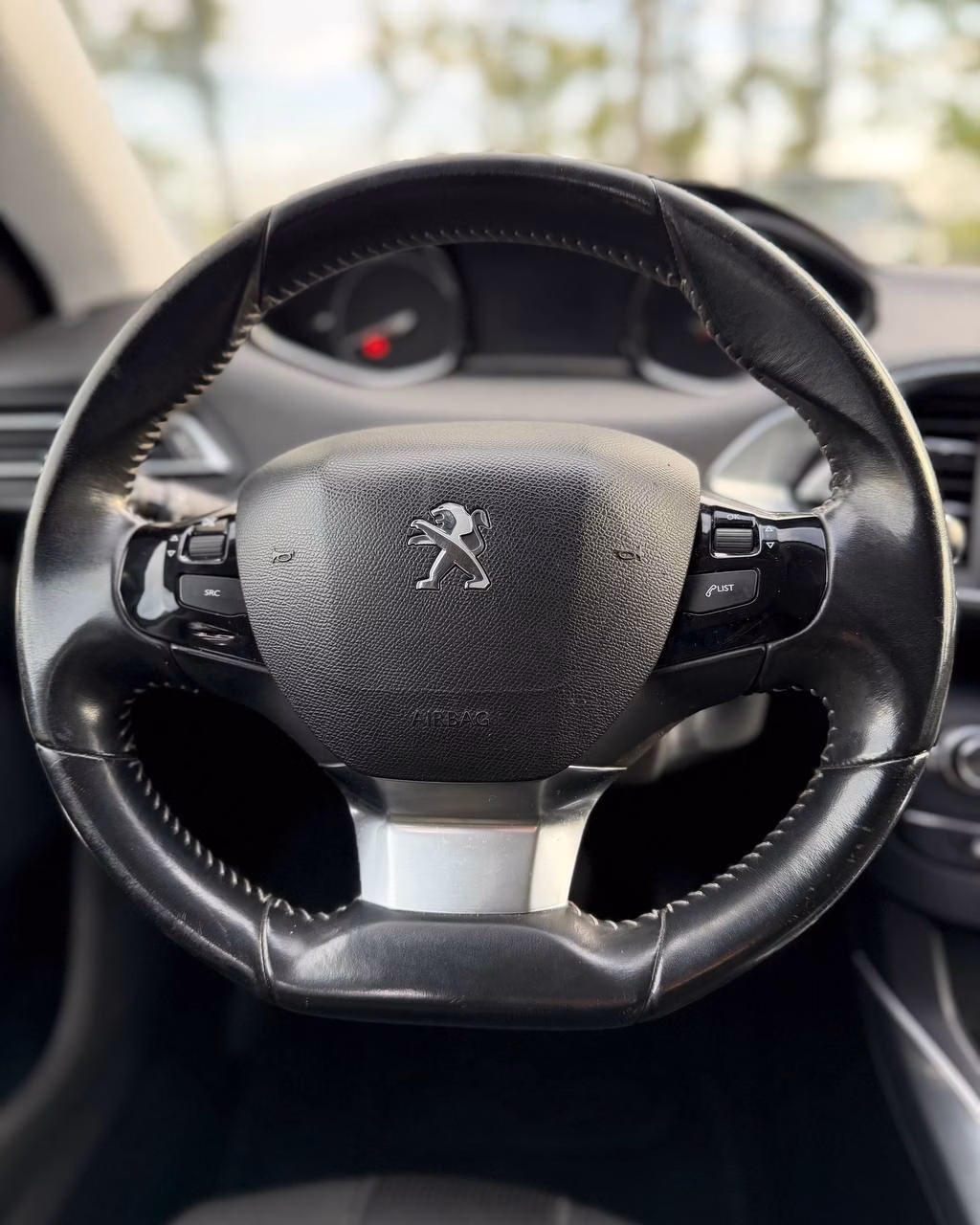 Peugeot 308 фото 13