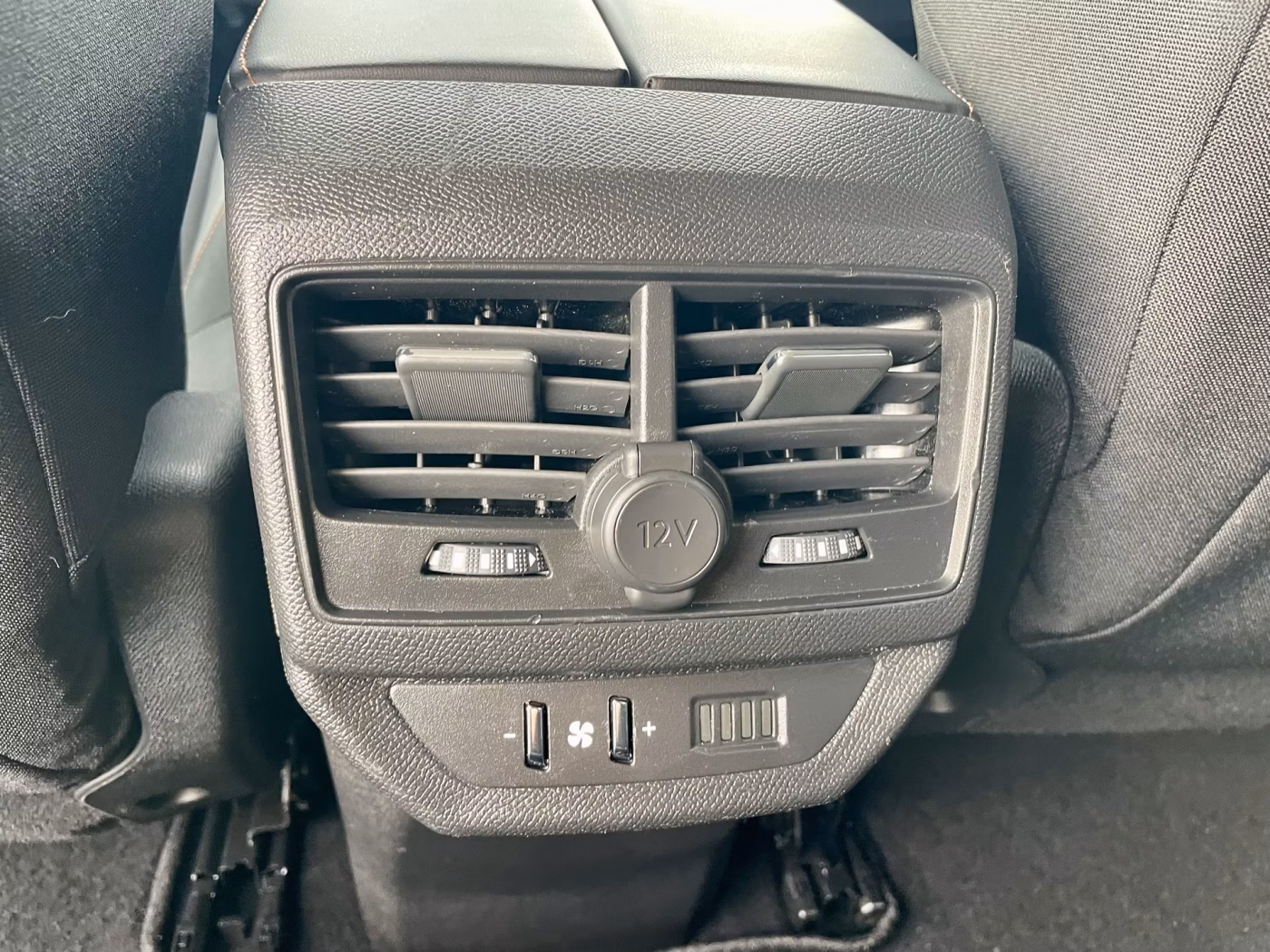 Peugeot 5008 фото 18